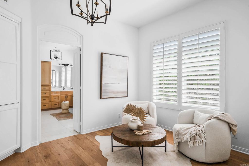 1345 Corvidae Street