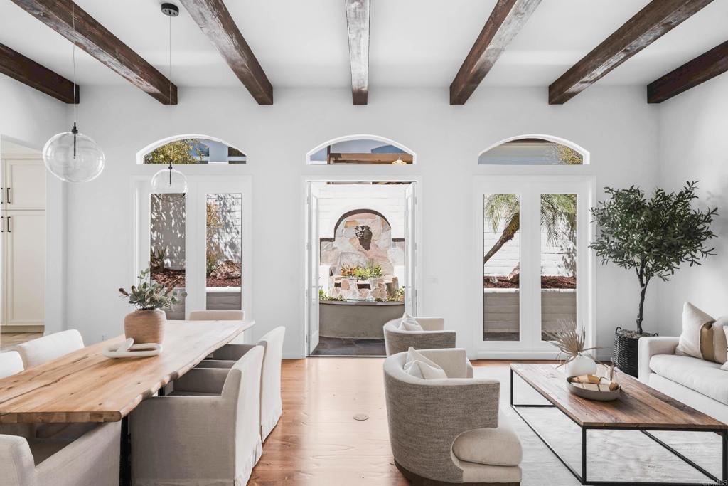 1345 Corvidae Street