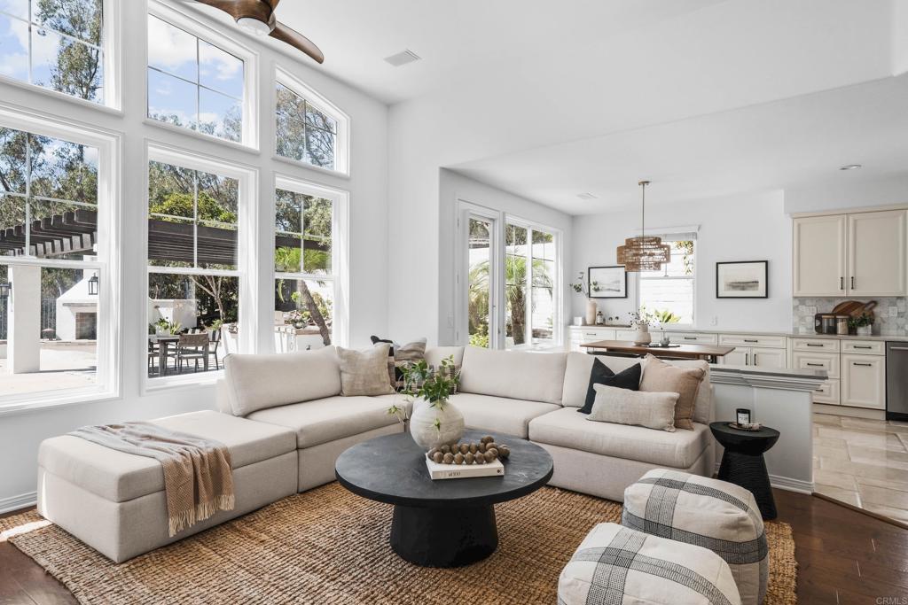 1345 Corvidae Street