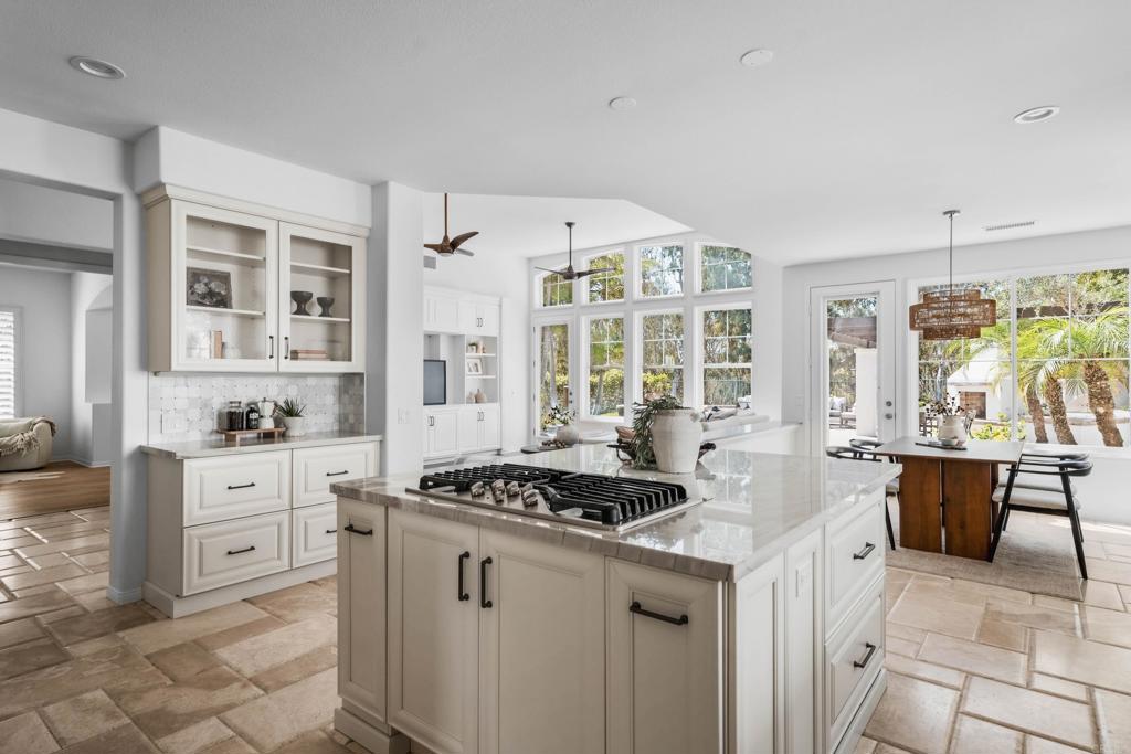 1345 Corvidae Street