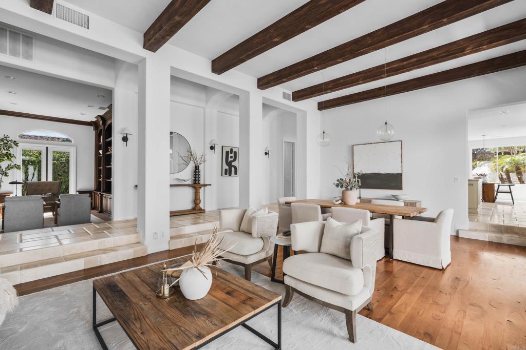 1345 Corvidae Street