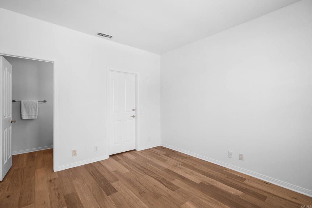 1345 Corvidae Street