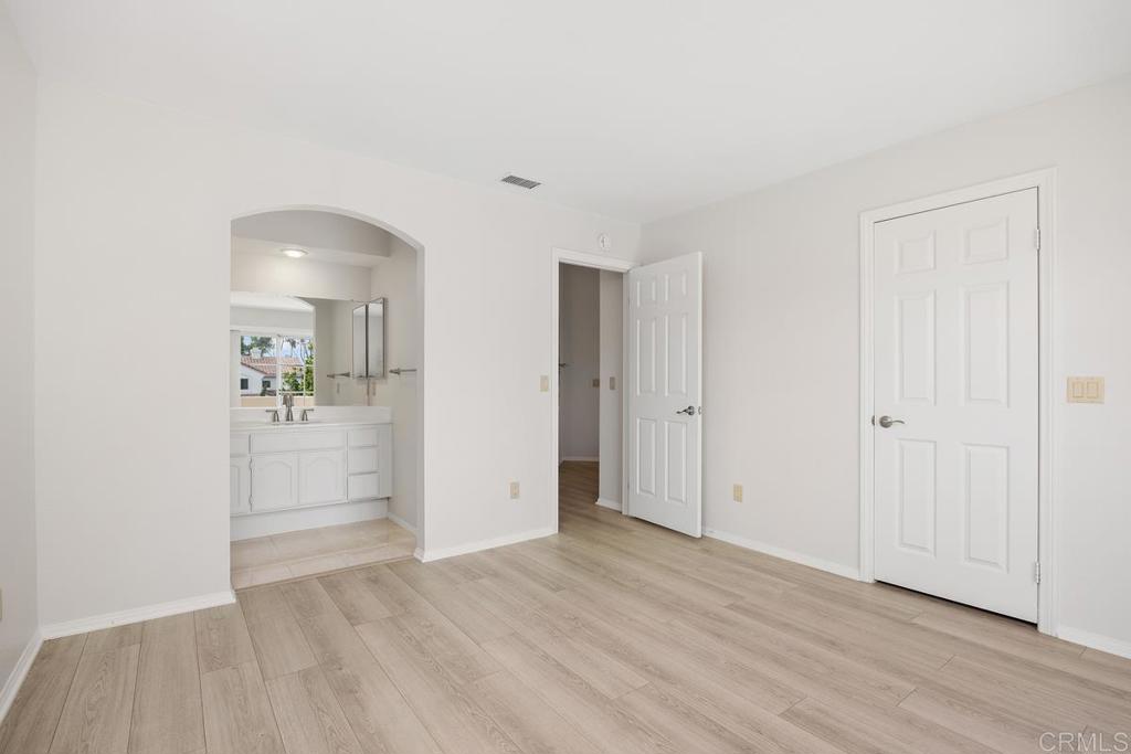 3758 Scenic Way