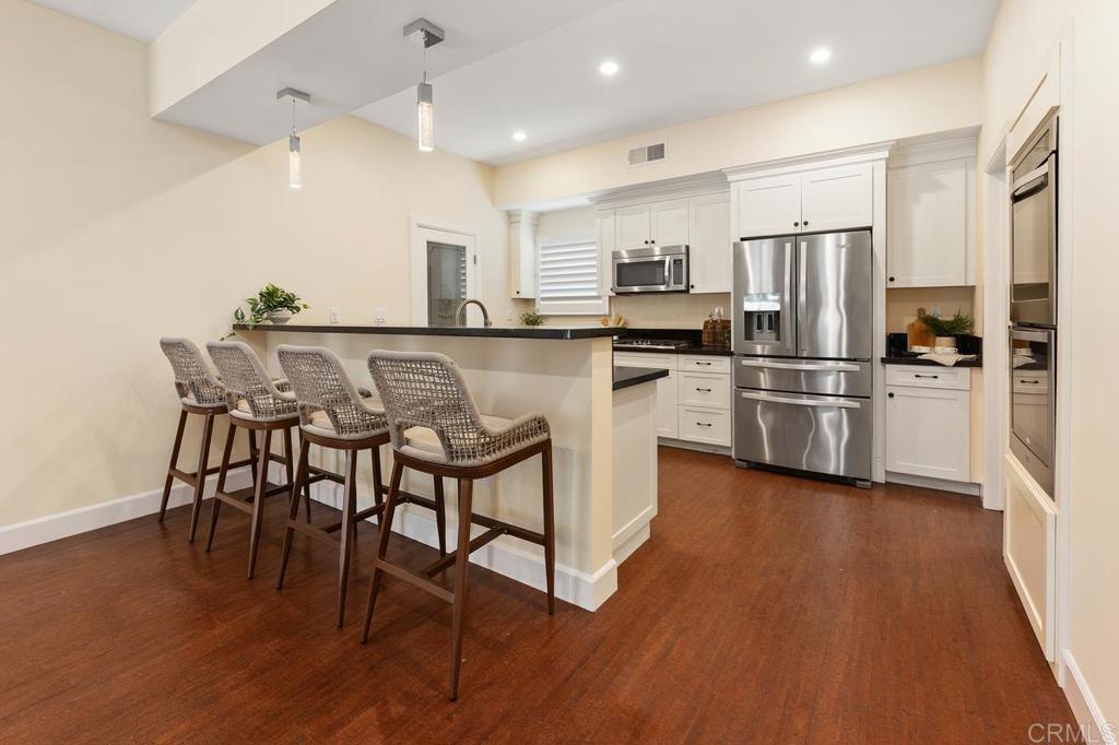 10175 Autumnview Lane