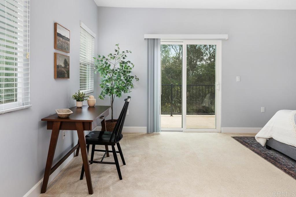 10175 Autumnview Lane