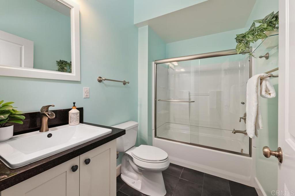 10175 Autumnview Lane