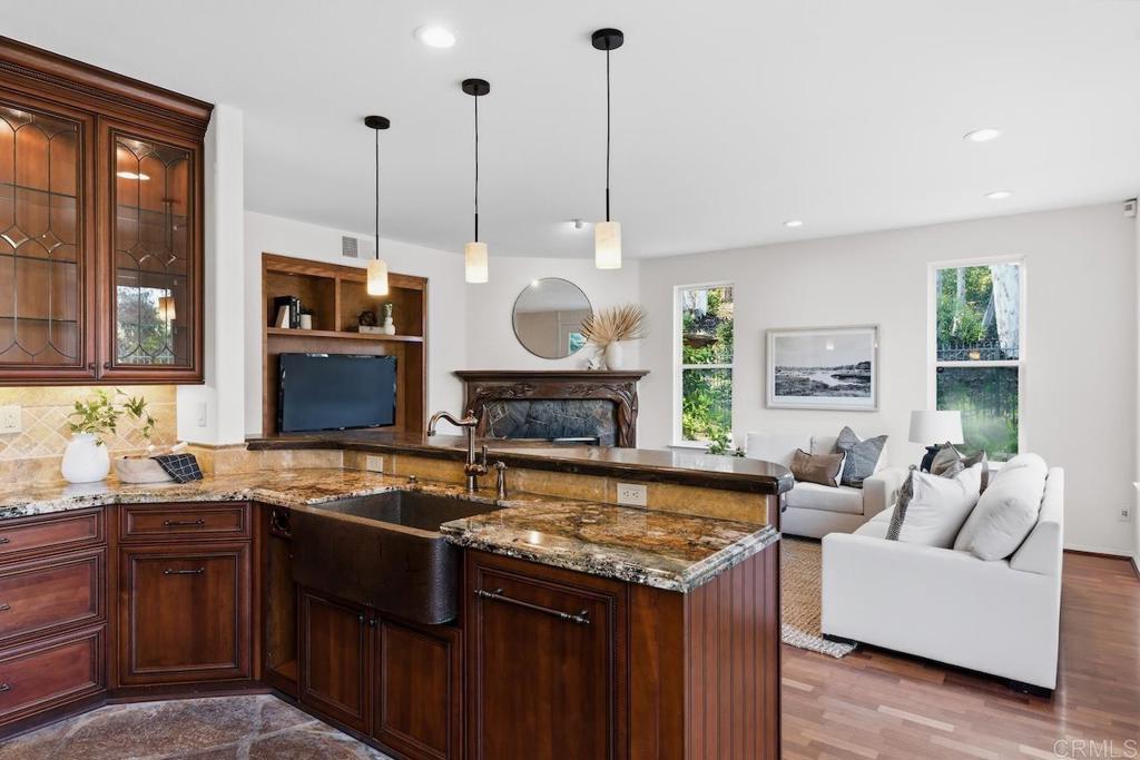 7302 Golden Star Lane