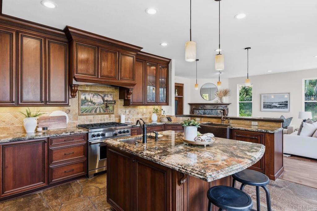 7302 Golden Star Lane