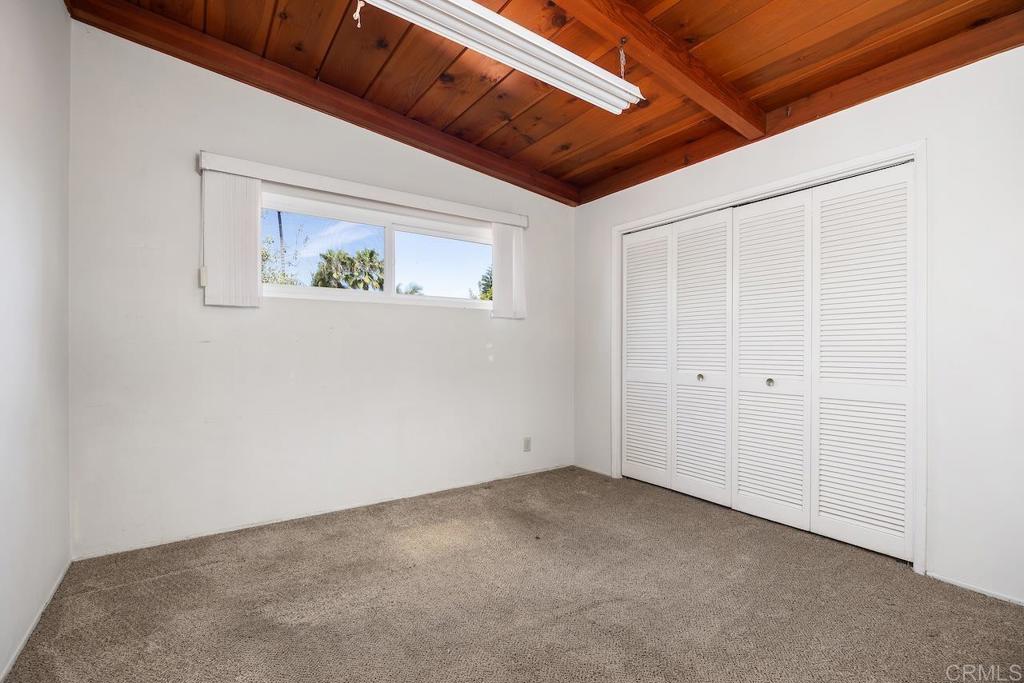 2600 Highland Drive