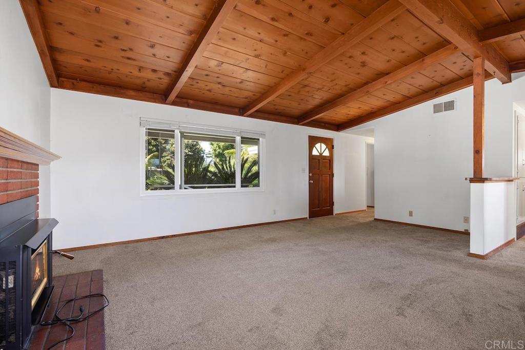 2600 Highland Drive