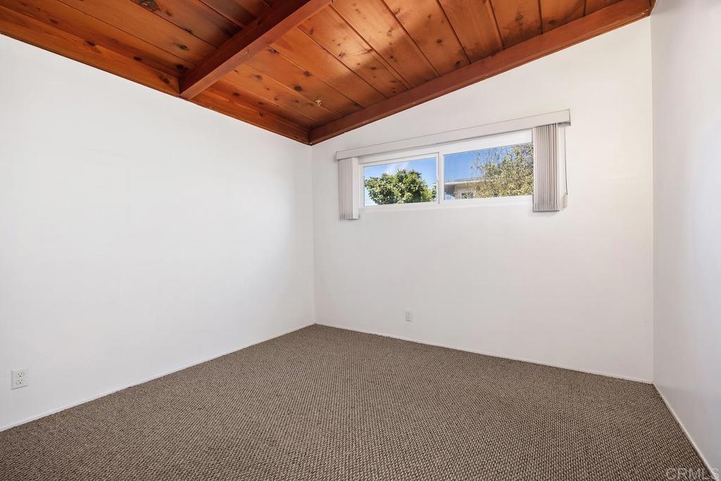 2600 Highland Drive