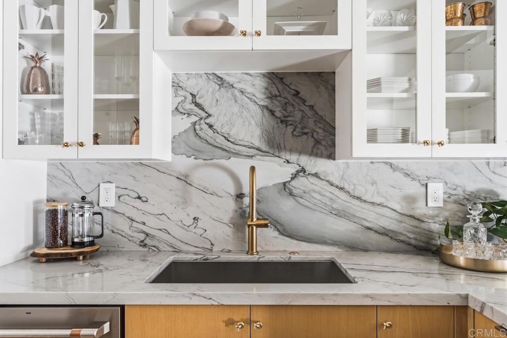 1652 Clearwater Place