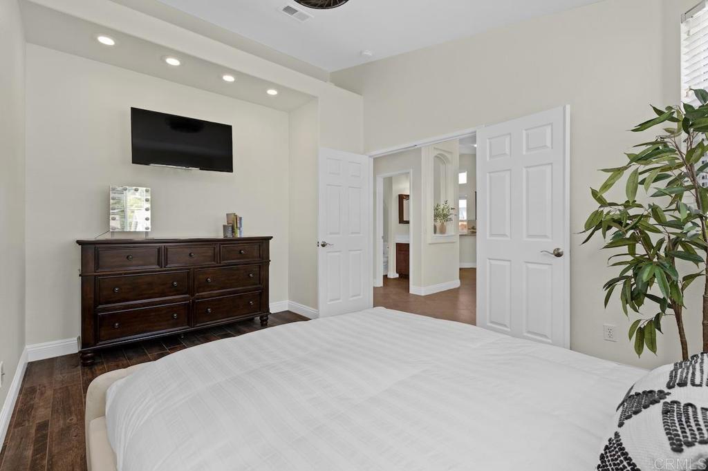 3327 Avocado Vista Lane