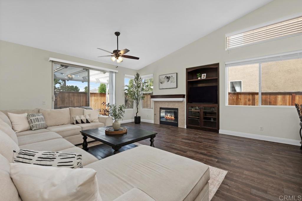 3327 Avocado Vista Lane