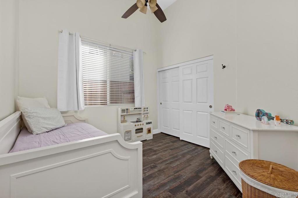 3327 Avocado Vista Lane