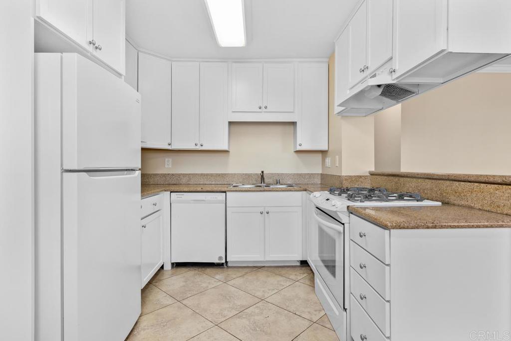 101 S Spruce Street 231