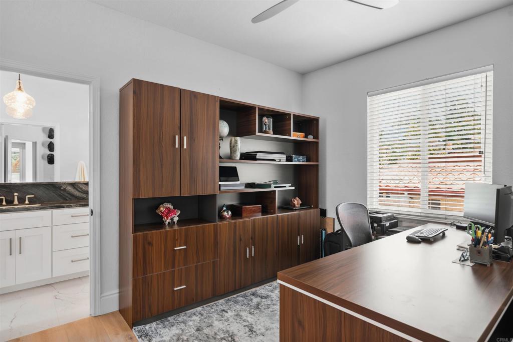 6658 Towhee Lane