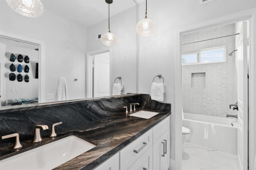 6658 Towhee Lane