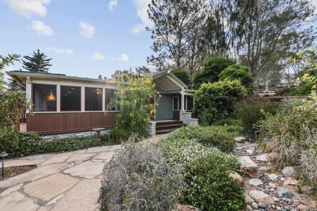 11670 Tierra del Sur