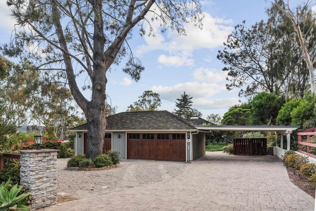 11670 Tierra del Sur
