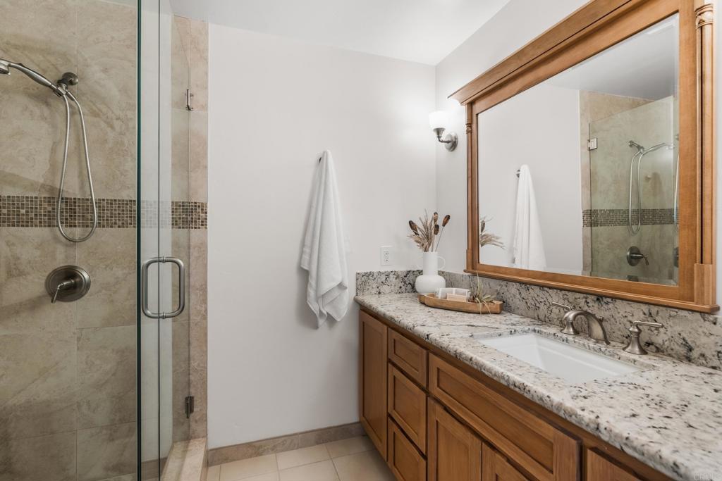 11670 Tierra del Sur