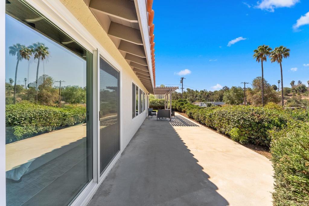 938 Evergreen Lane