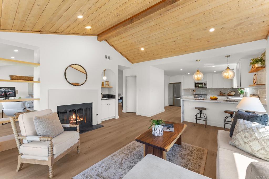 938 Evergreen Lane