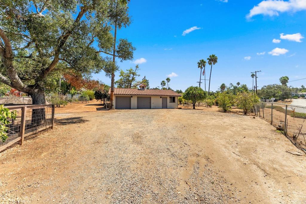 938 Evergreen Lane