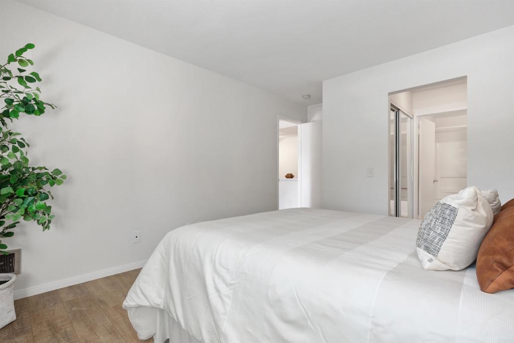 227 Woodland Parkway 263