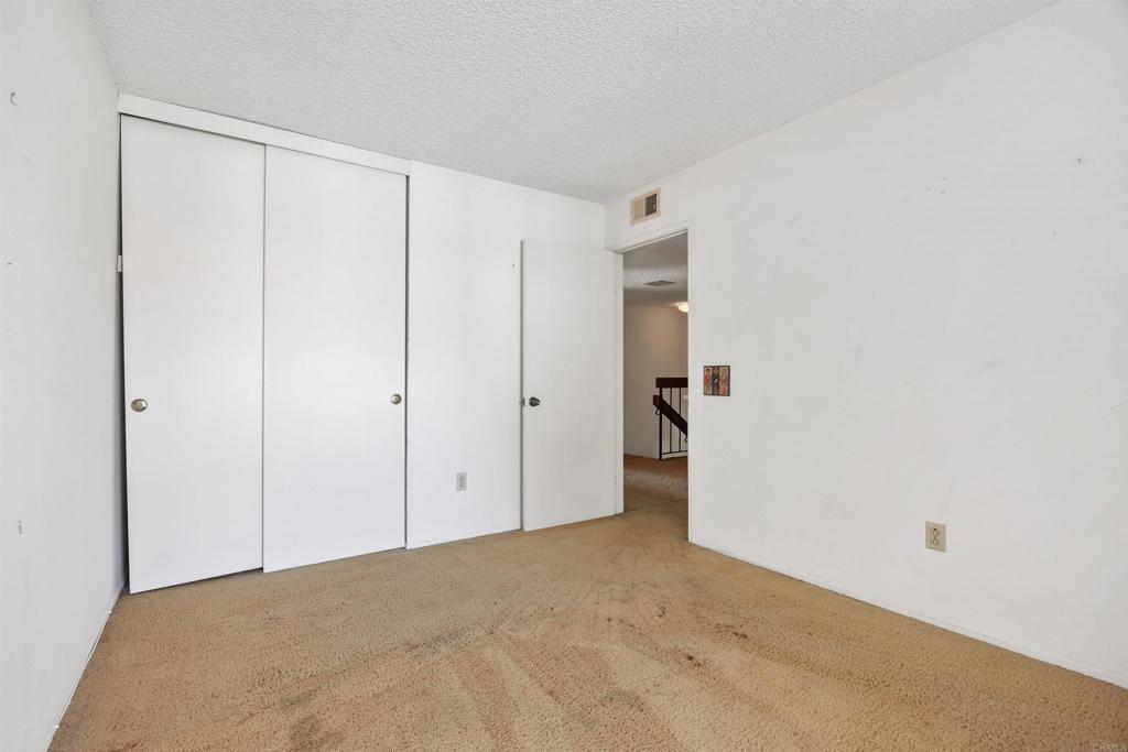 2714 Via Juanita