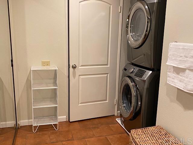 2533 Navarra Drive A4