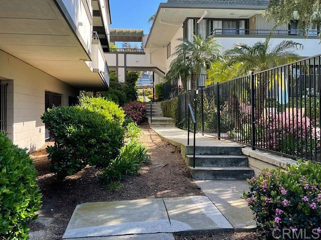 2533 Navarra Drive A4