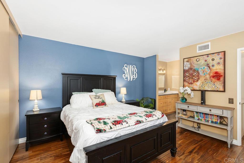 10862 Caravelle Place