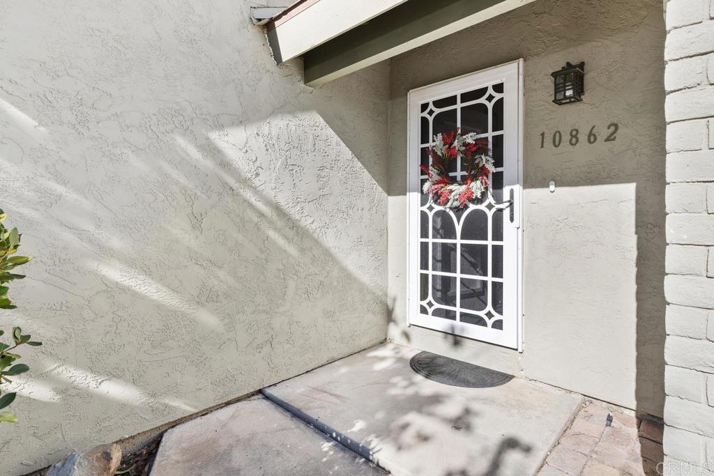 10862 Caravelle Place