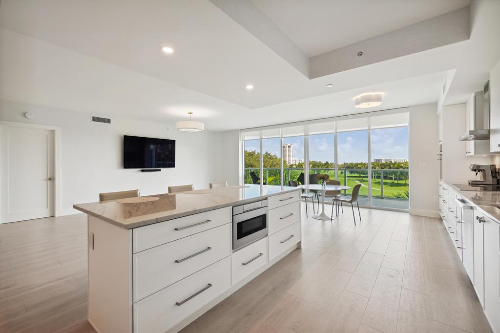 550 SE Mizner Boulevard B404