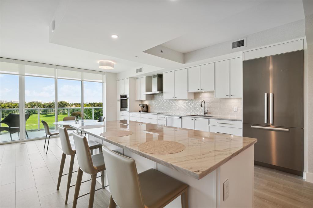 550 SE Mizner Boulevard B404