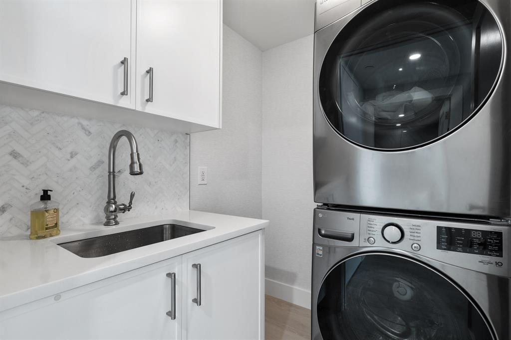 550 SE Mizner Boulevard B404