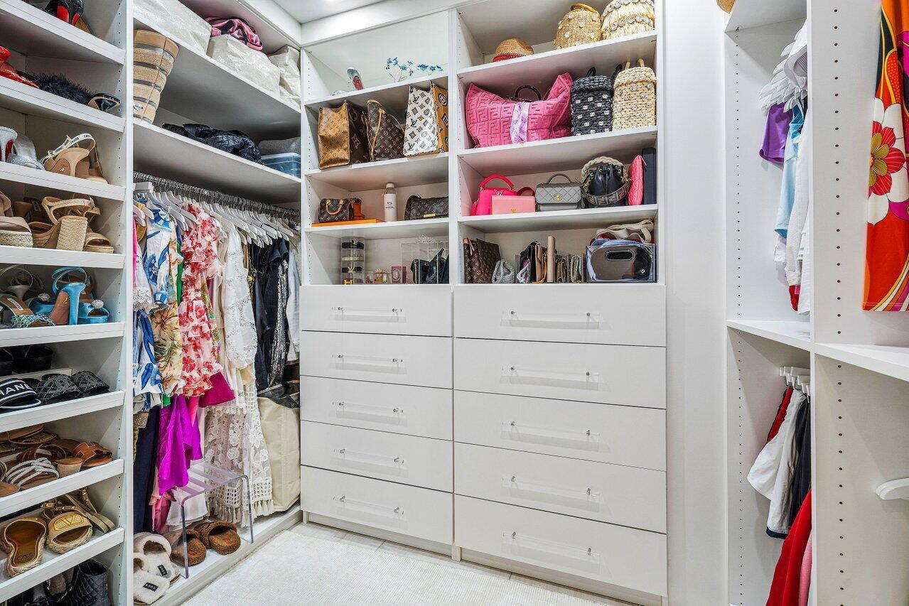 200 SE Mizner Boulevard 308