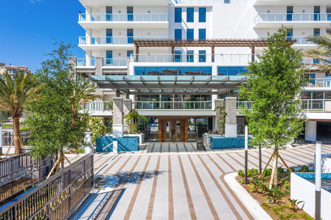 200 SE Mizner Boulevard 308