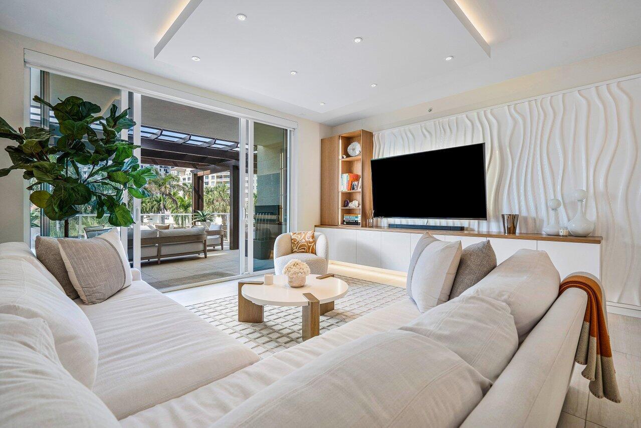 200 SE Mizner Boulevard 308