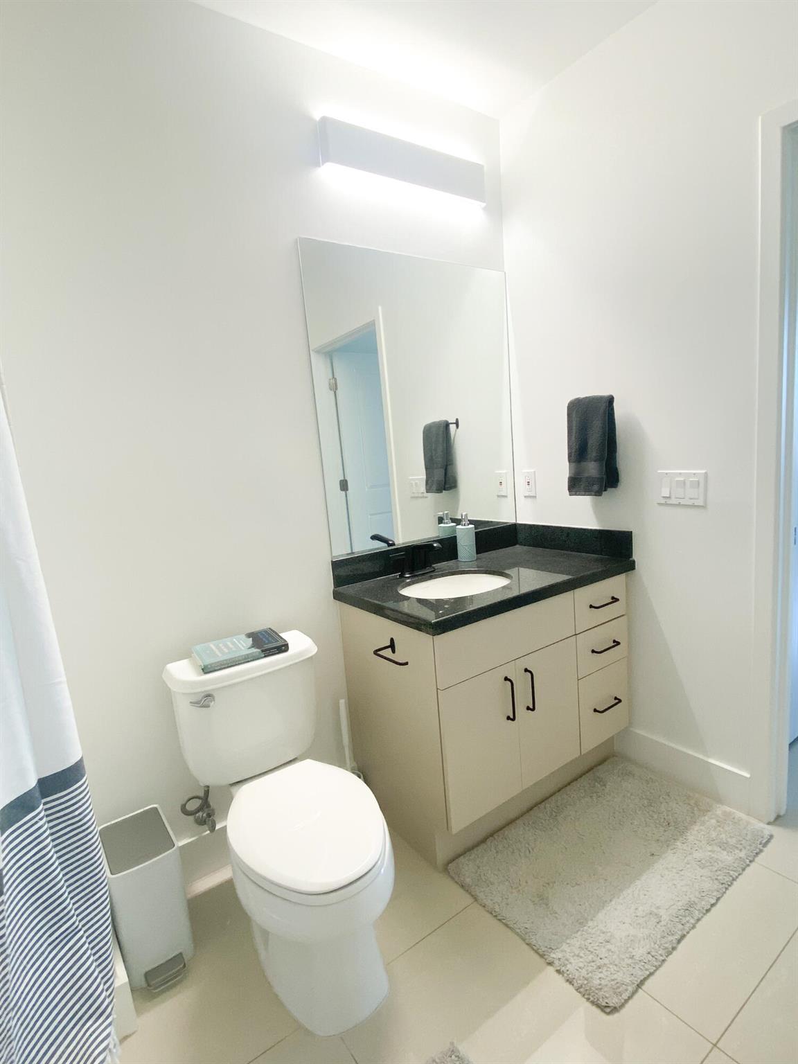 300 S Australian Av 1615