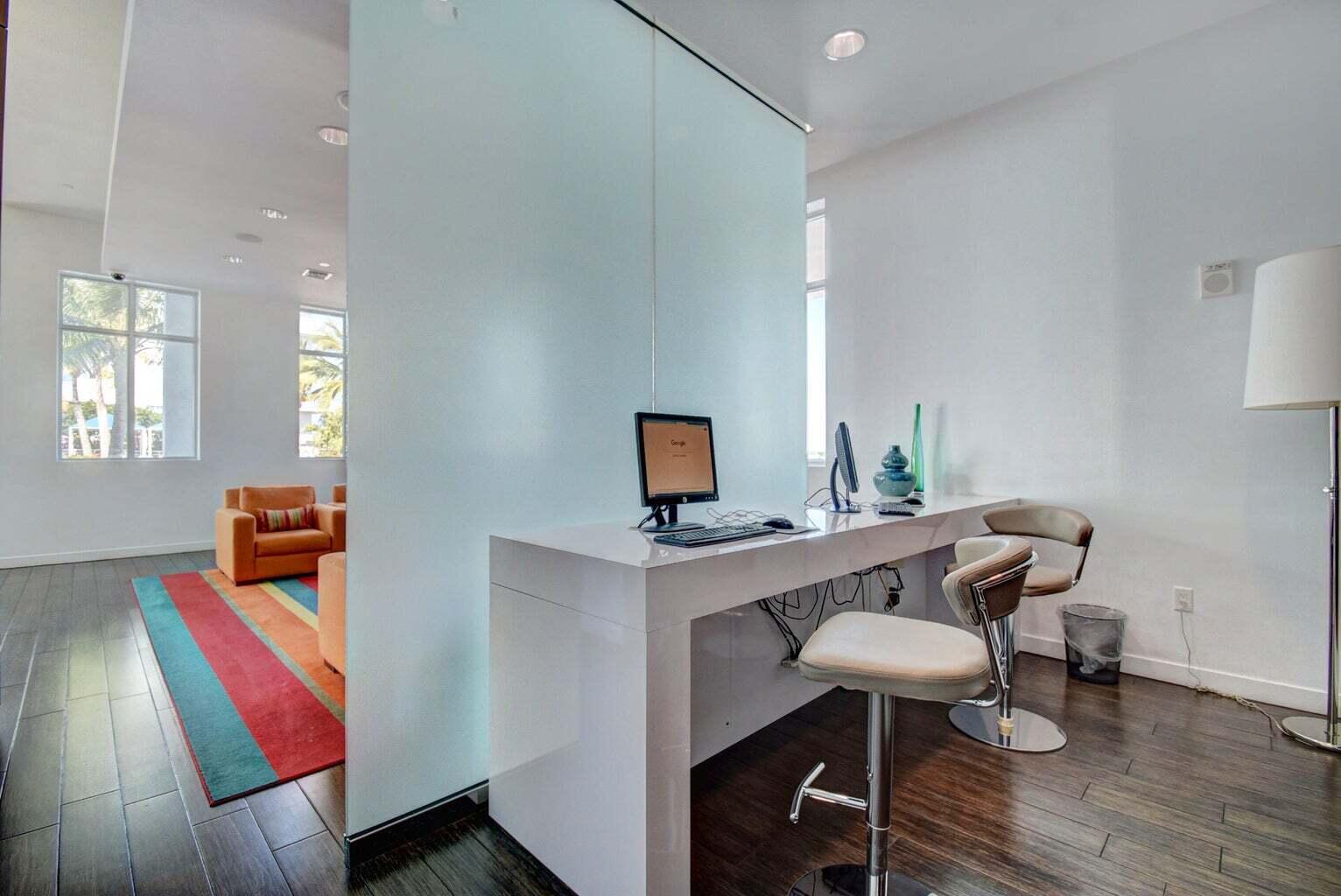 300 S Australian Av 1615