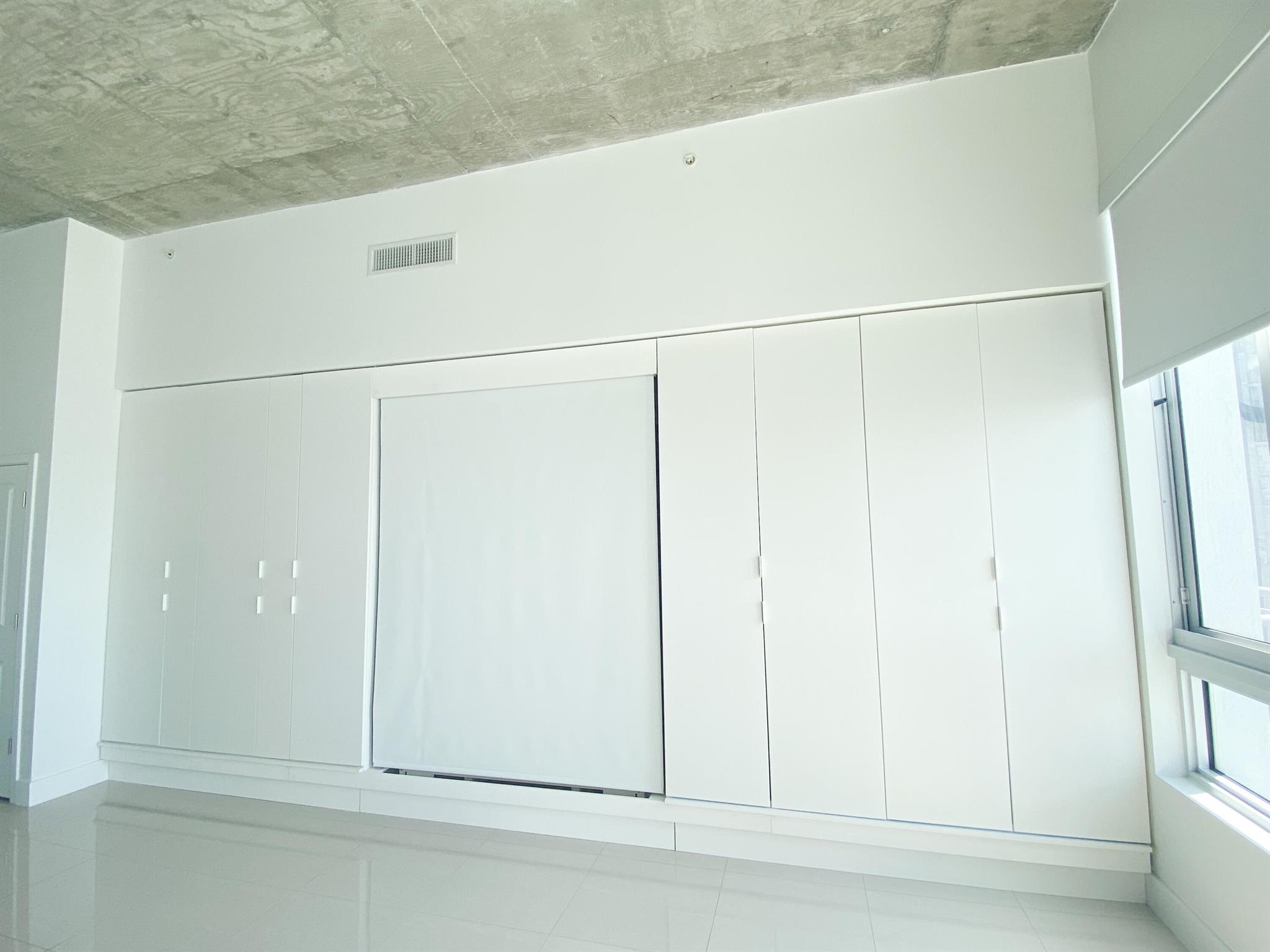 300 S Australian Av 1615