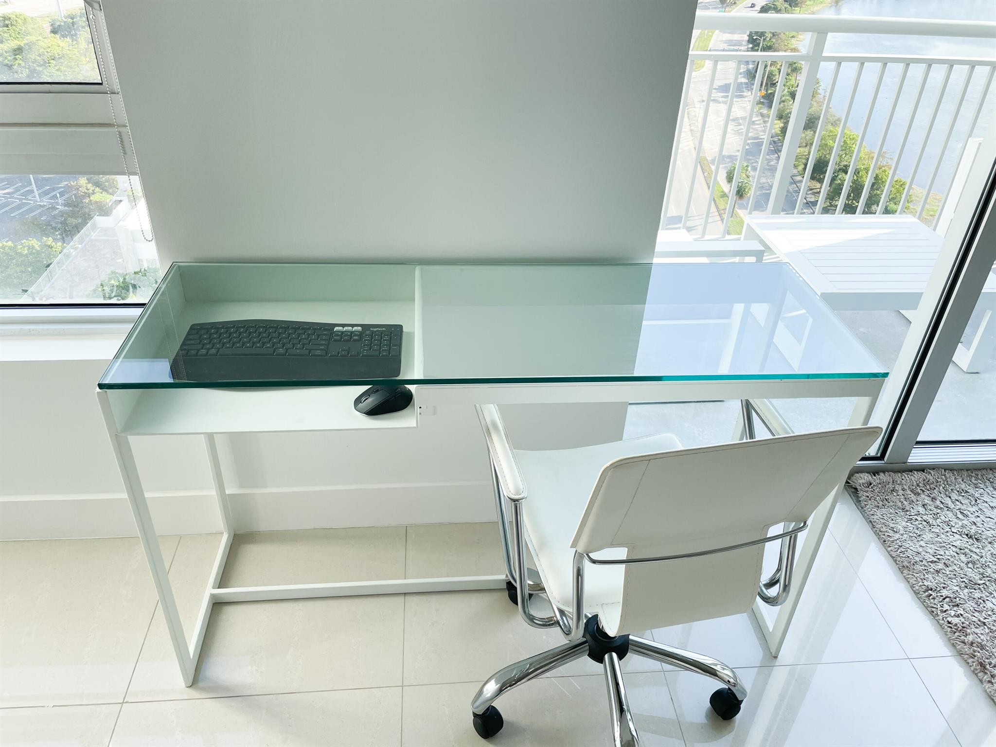 300 S Australian Av 1615