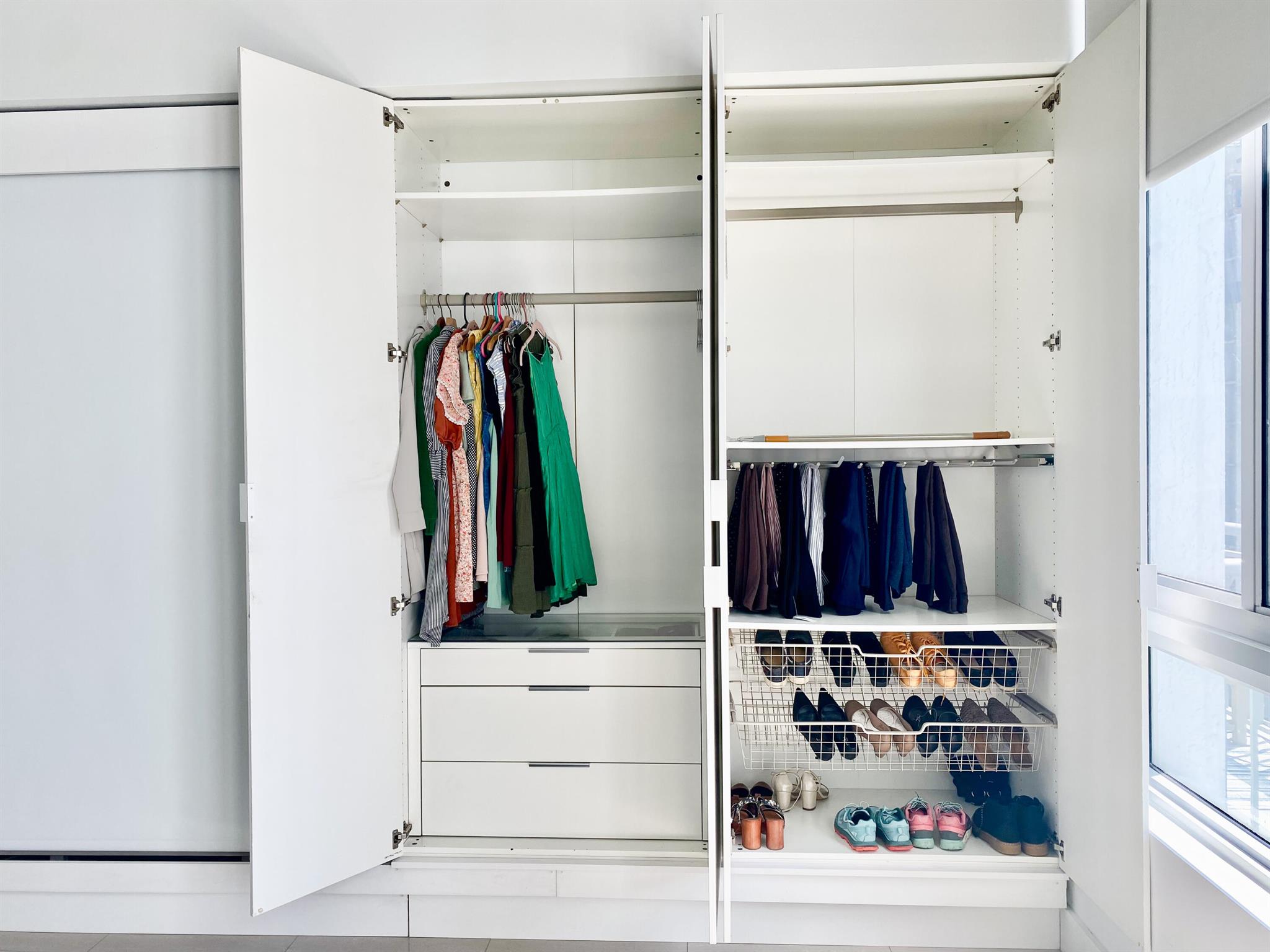 300 S Australian Av 1615