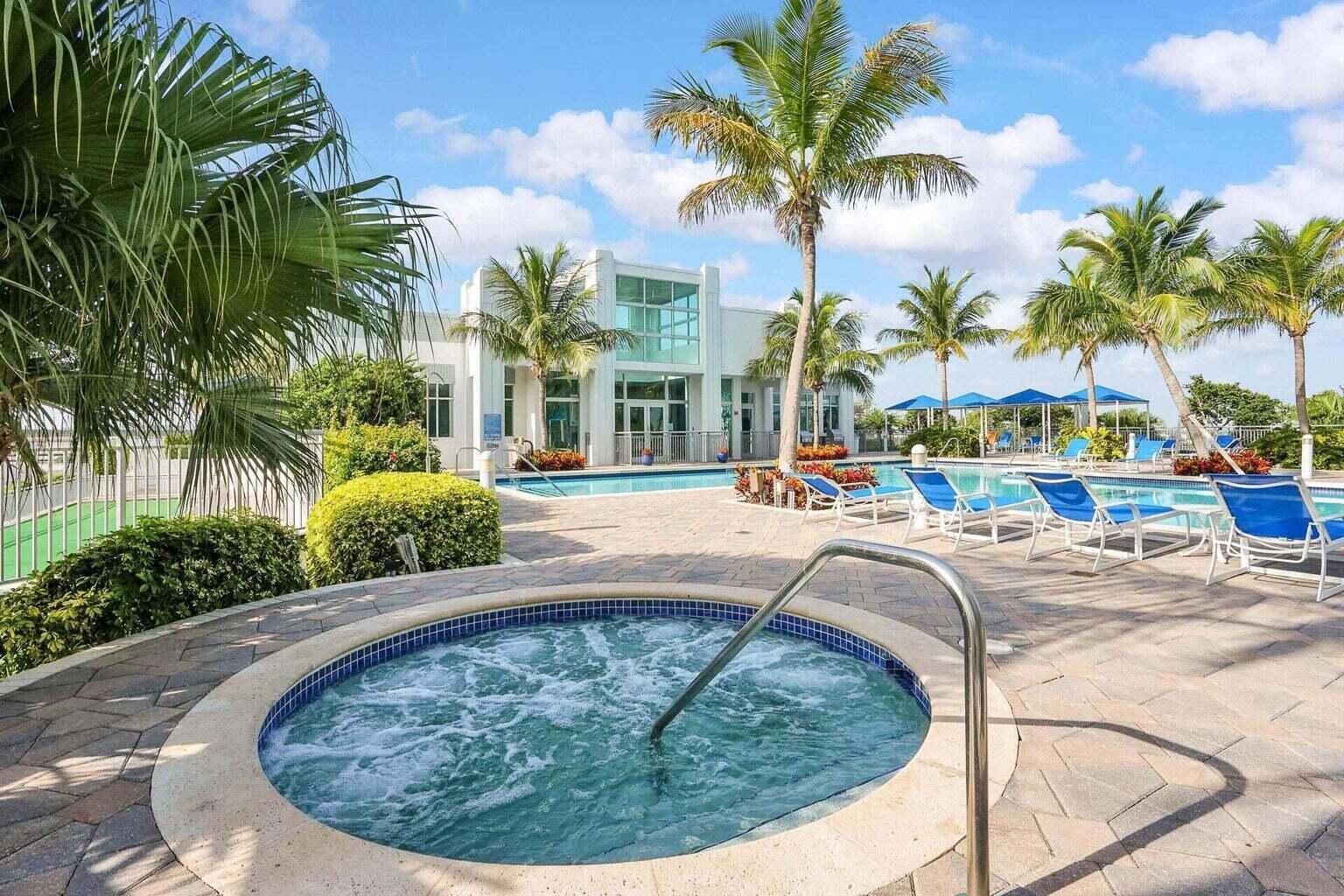 300 S Australian Av 1615