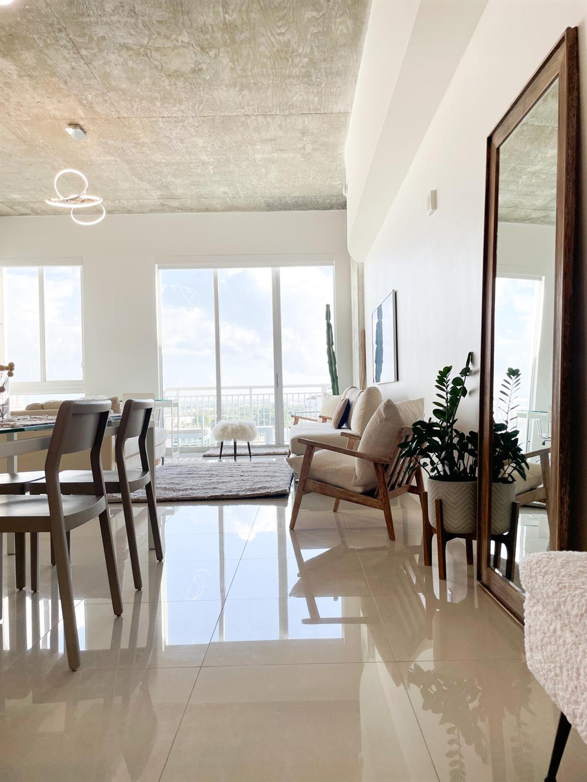 300 S Australian Av 1615