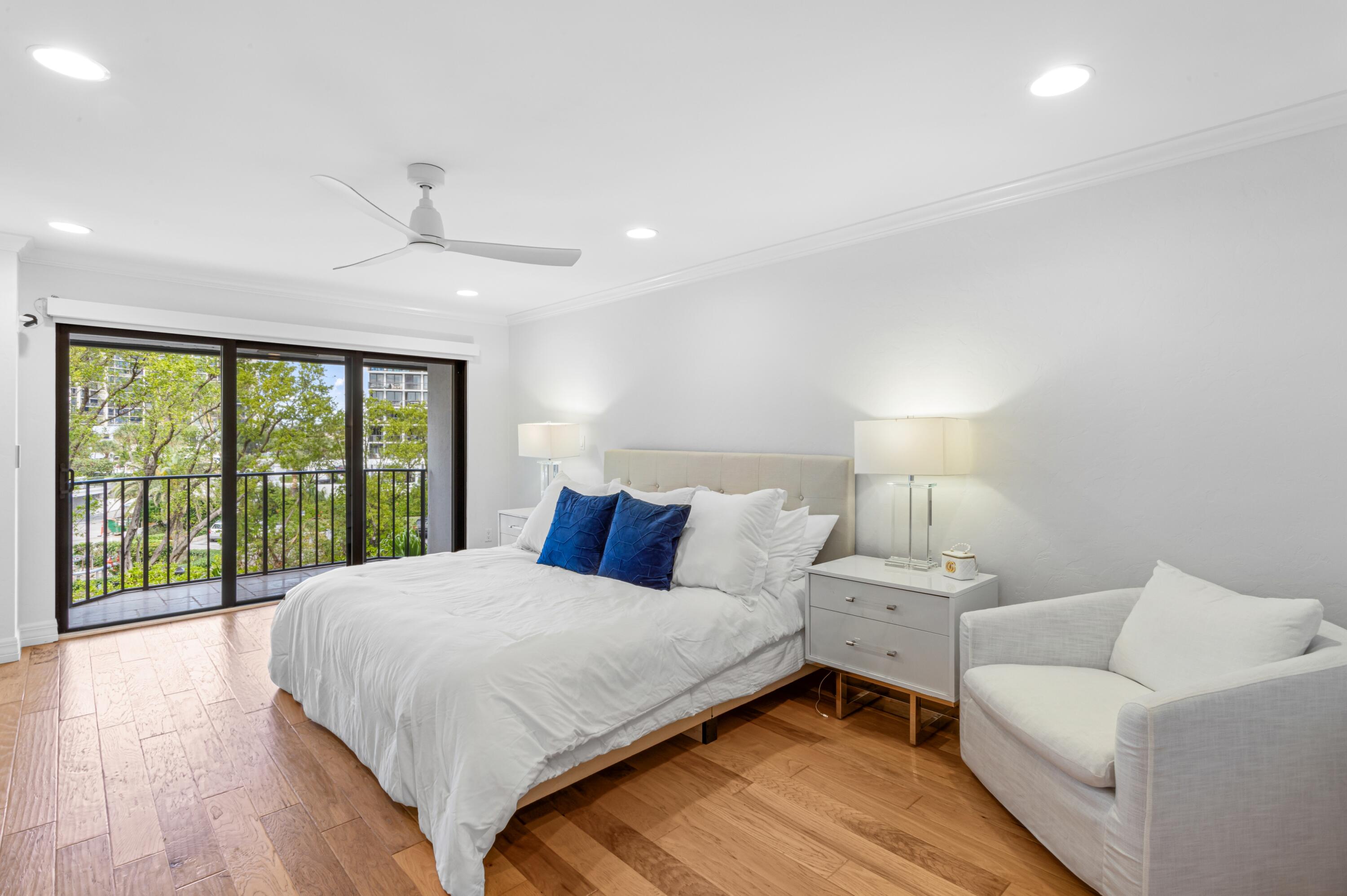 4401 N Ocean Boulevard 16