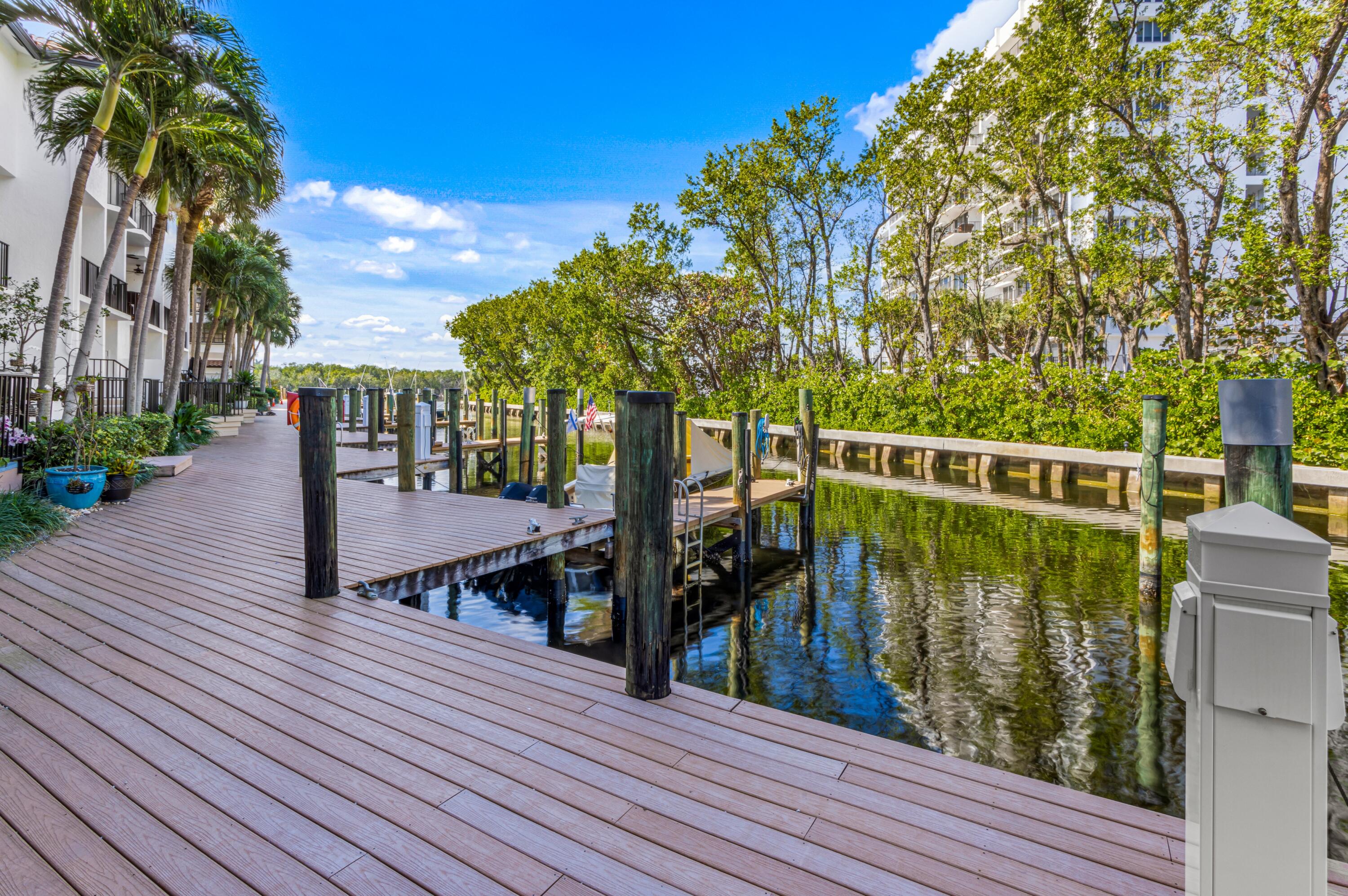 4401 N Ocean Boulevard 16