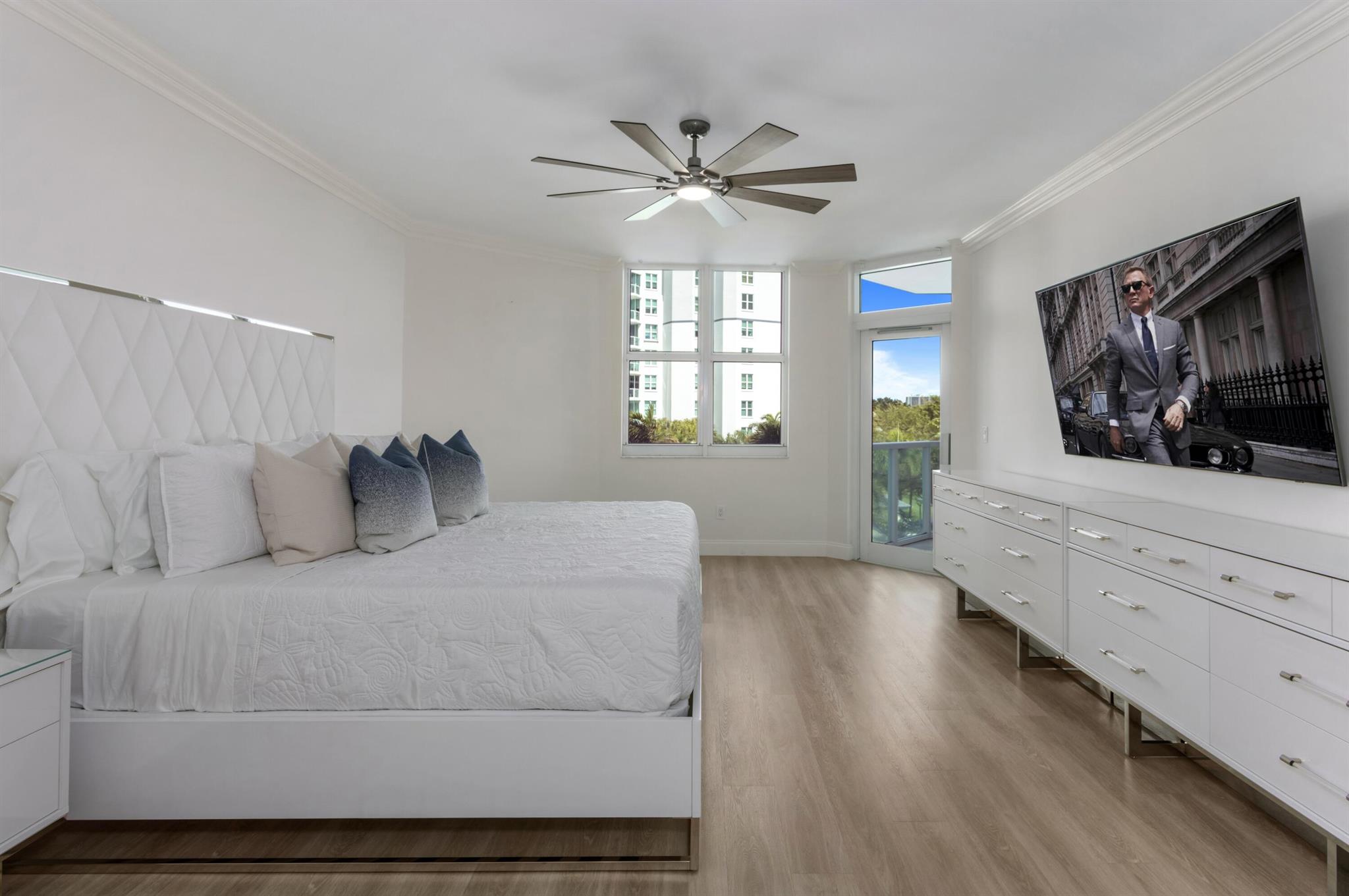 550 SE Mizner Boulevard B402